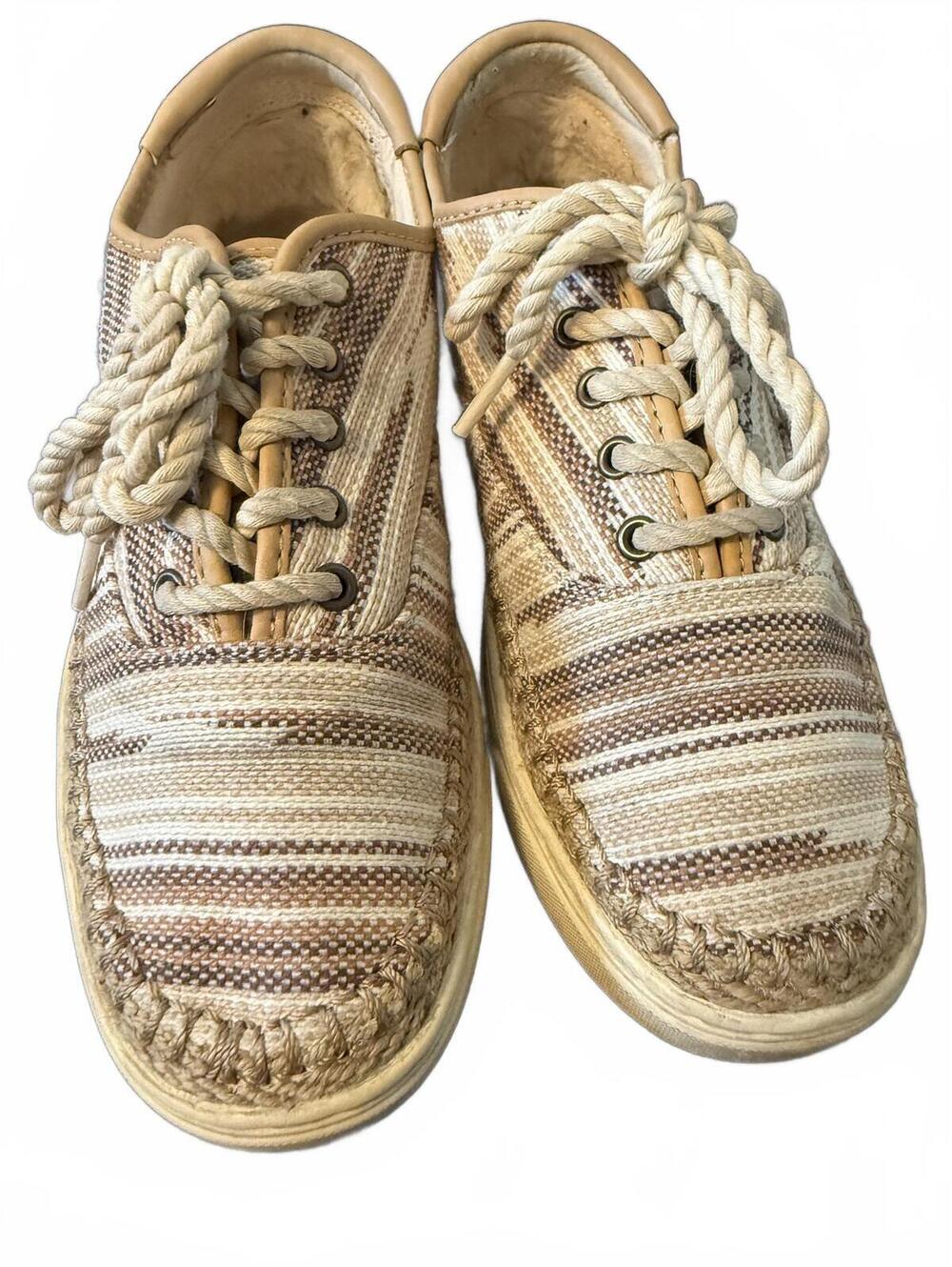 UGG Australia Eyan II Sneakers Women's Size 8.5 Beige Canvas Espadrille Shoes - Picture 2 of 5